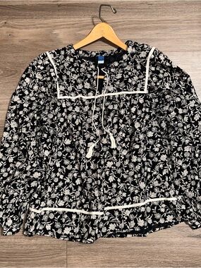 Black and Cream Floral Tie-Neck Peasant Blouse Cotton Boho Top